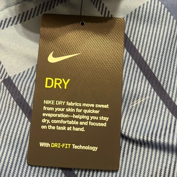 NWT Nike Boys' Dri-fit Trophy Shorts 2T  black and white - Picture 3 of 5